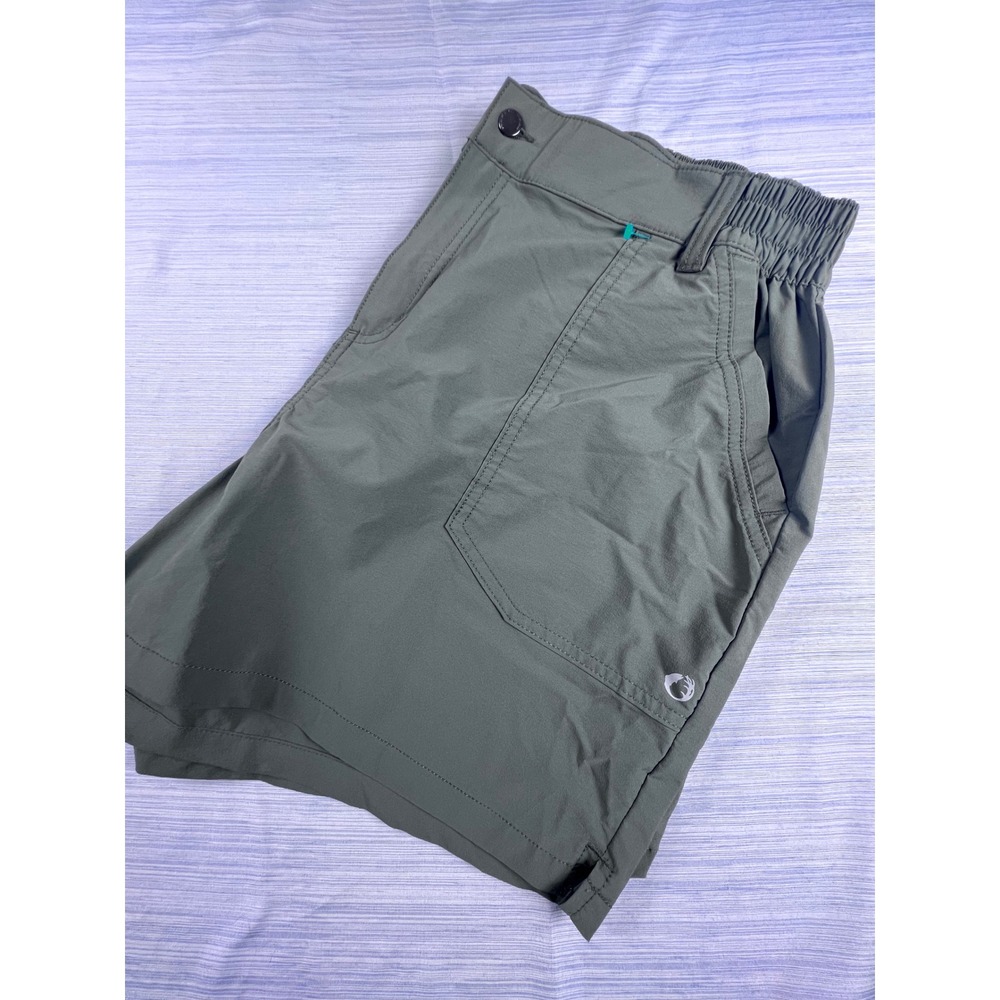 The American Outdoorsman Womens XL Olive Green Hiking Utility Shorts Quick Dry